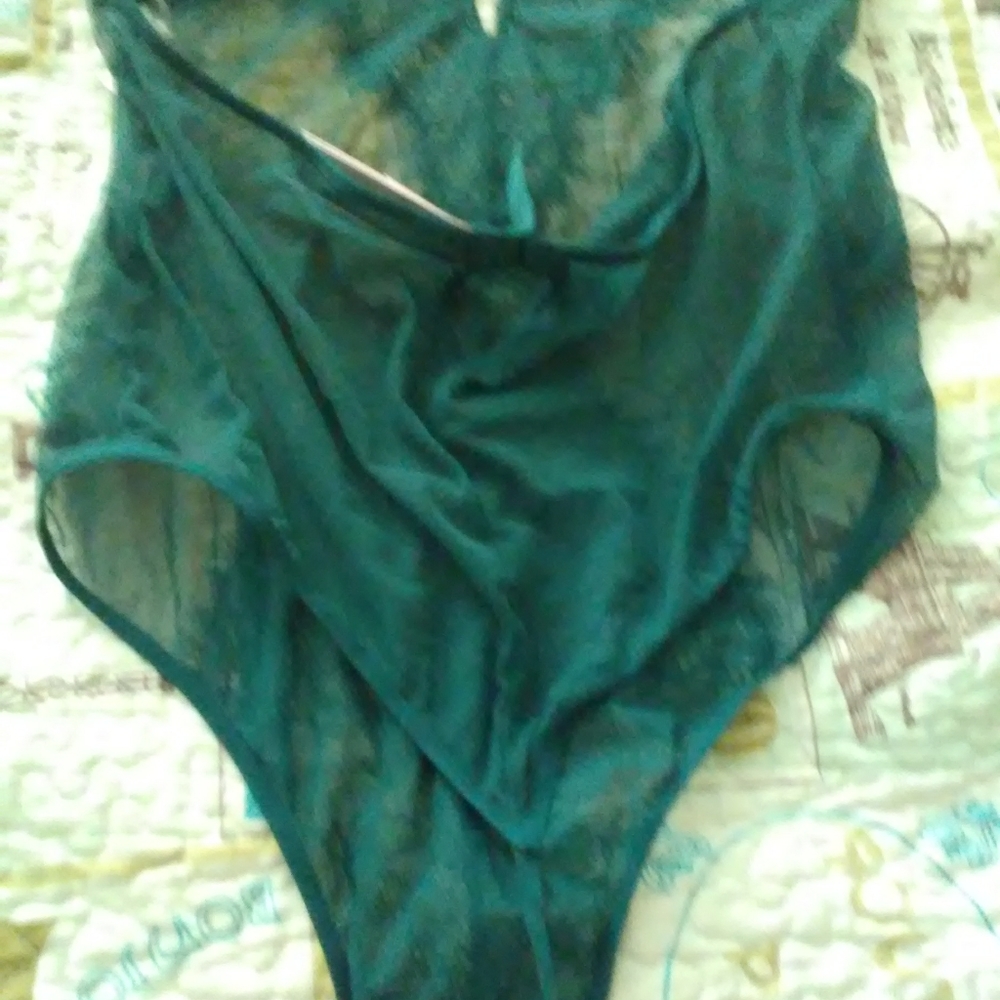 Victoria secret intimates